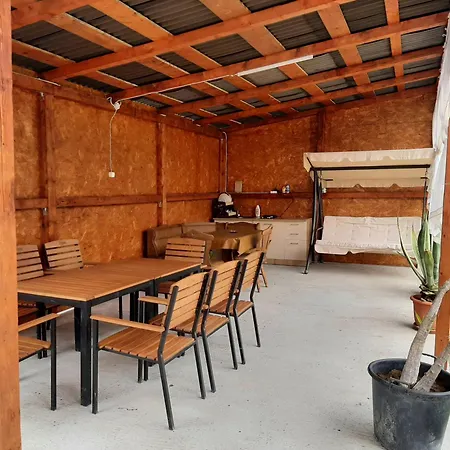 Casa Orhideea ゲストハウス